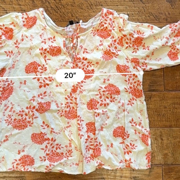 Paper Moon Blouse - Picture 4 of 5